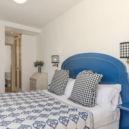 Nuea Cicerone Hotel Sevilla Bagian luar foto