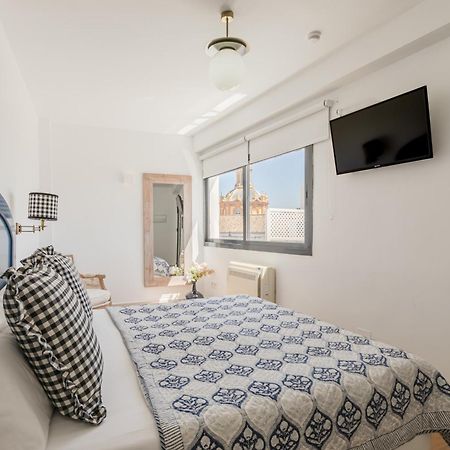 Nuea Cicerone Hotel Sevilla Bagian luar foto