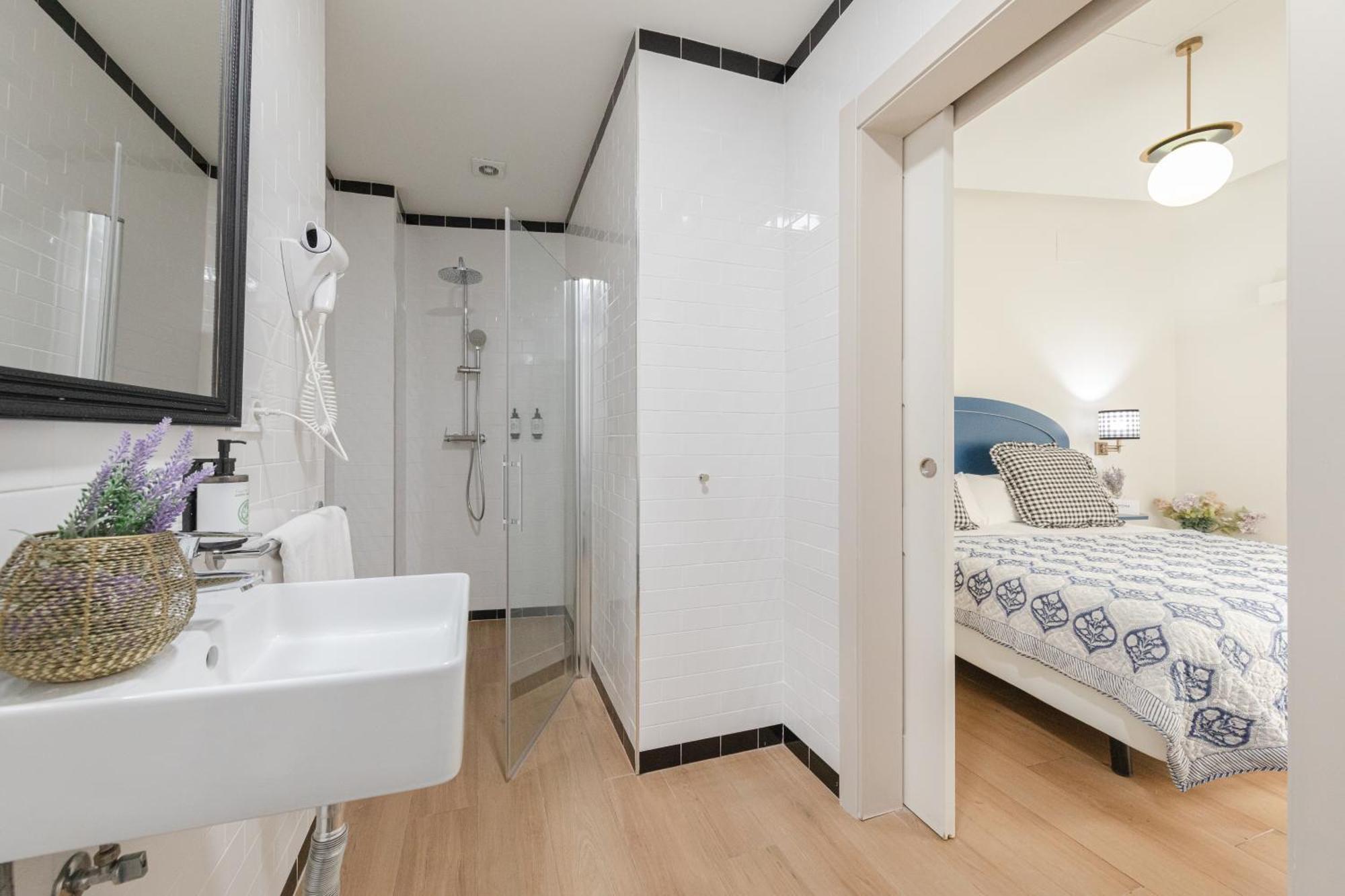 Nuea Cicerone Hotel Sevilla Bagian luar foto