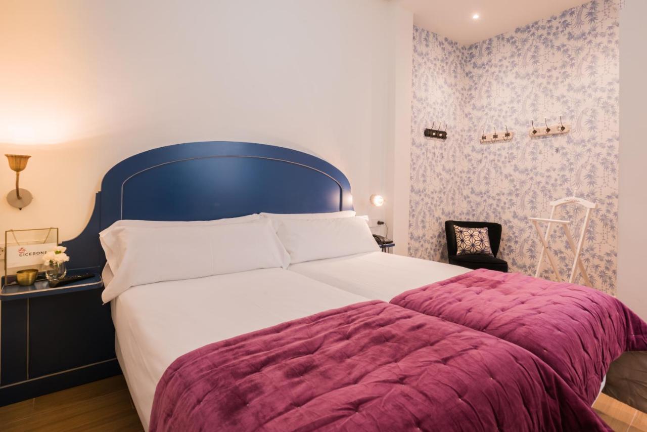 Nuea Cicerone Hotel Sevilla Bagian luar foto